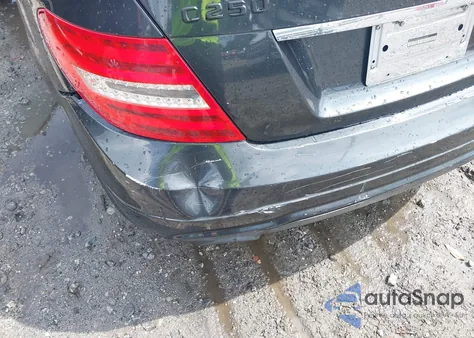 2012 Mercedes-Benz C 250 Sport from USA, damaged, VIN WDDGF4HB9CR224268